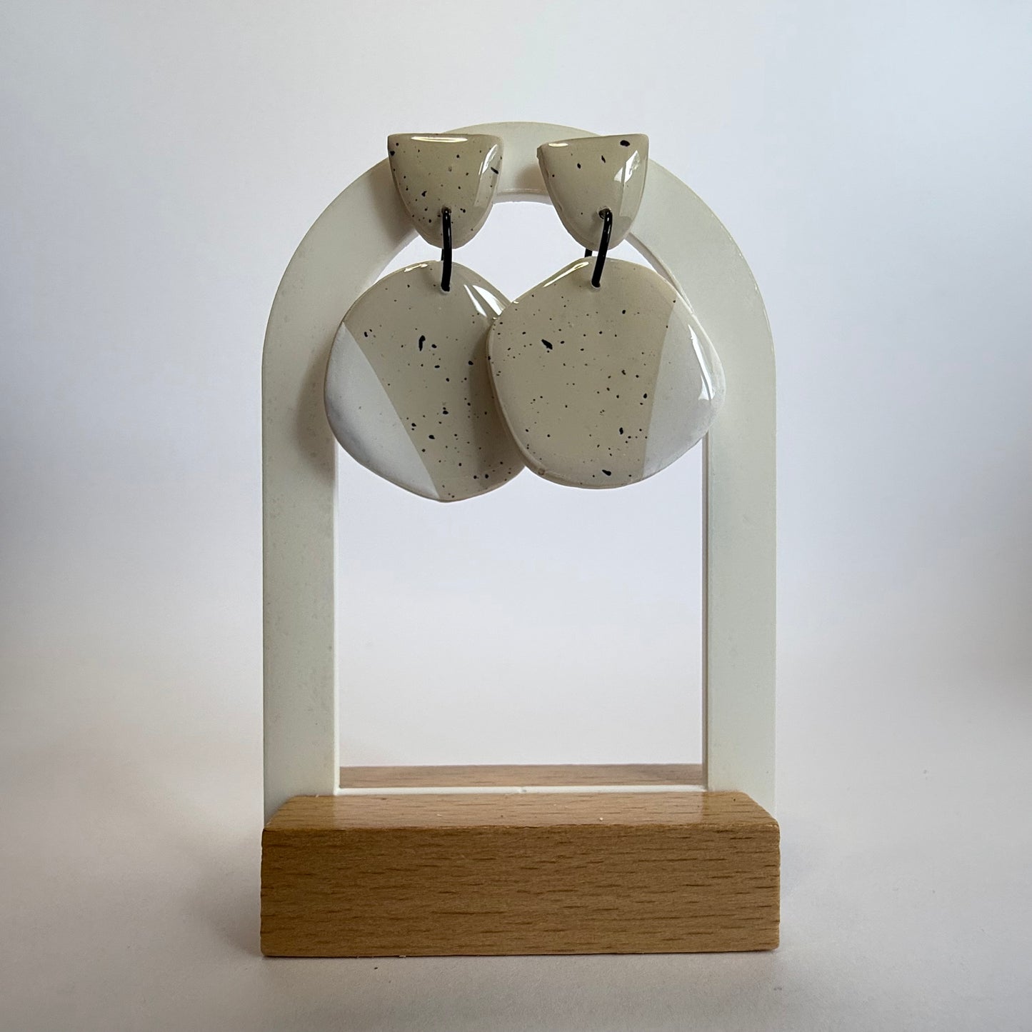 Light Earth medium stud dangle earrings