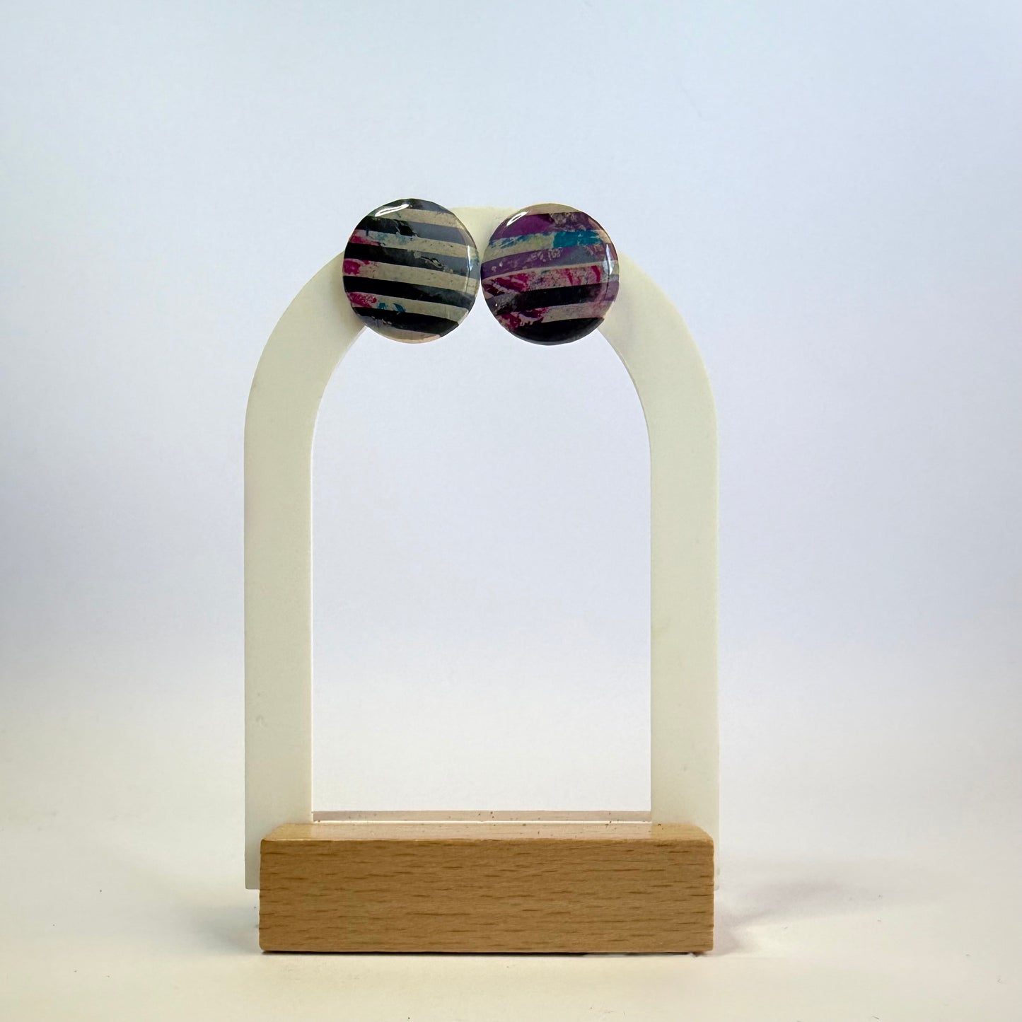 A-mazed Statement Studs