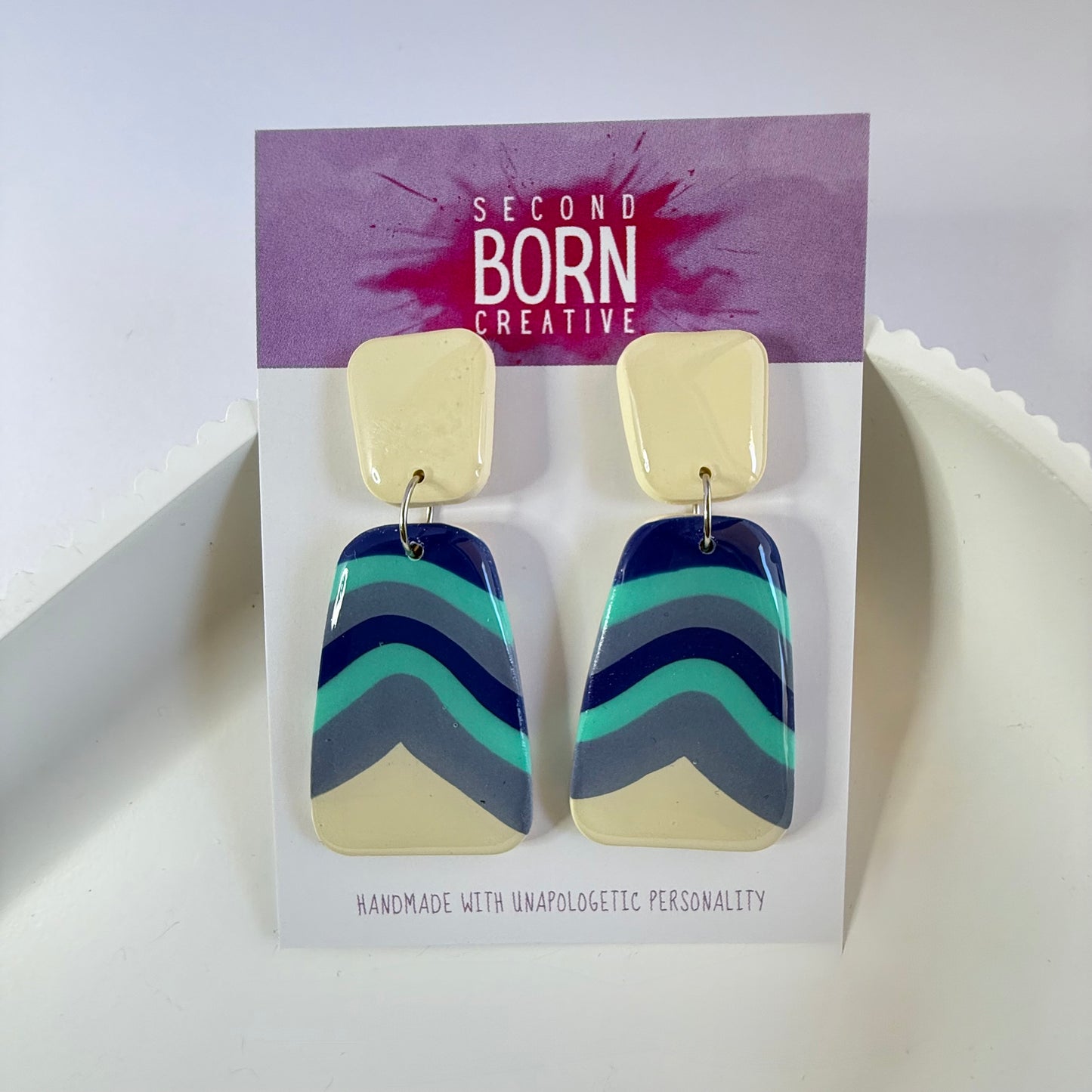 Alive dangles (blue)