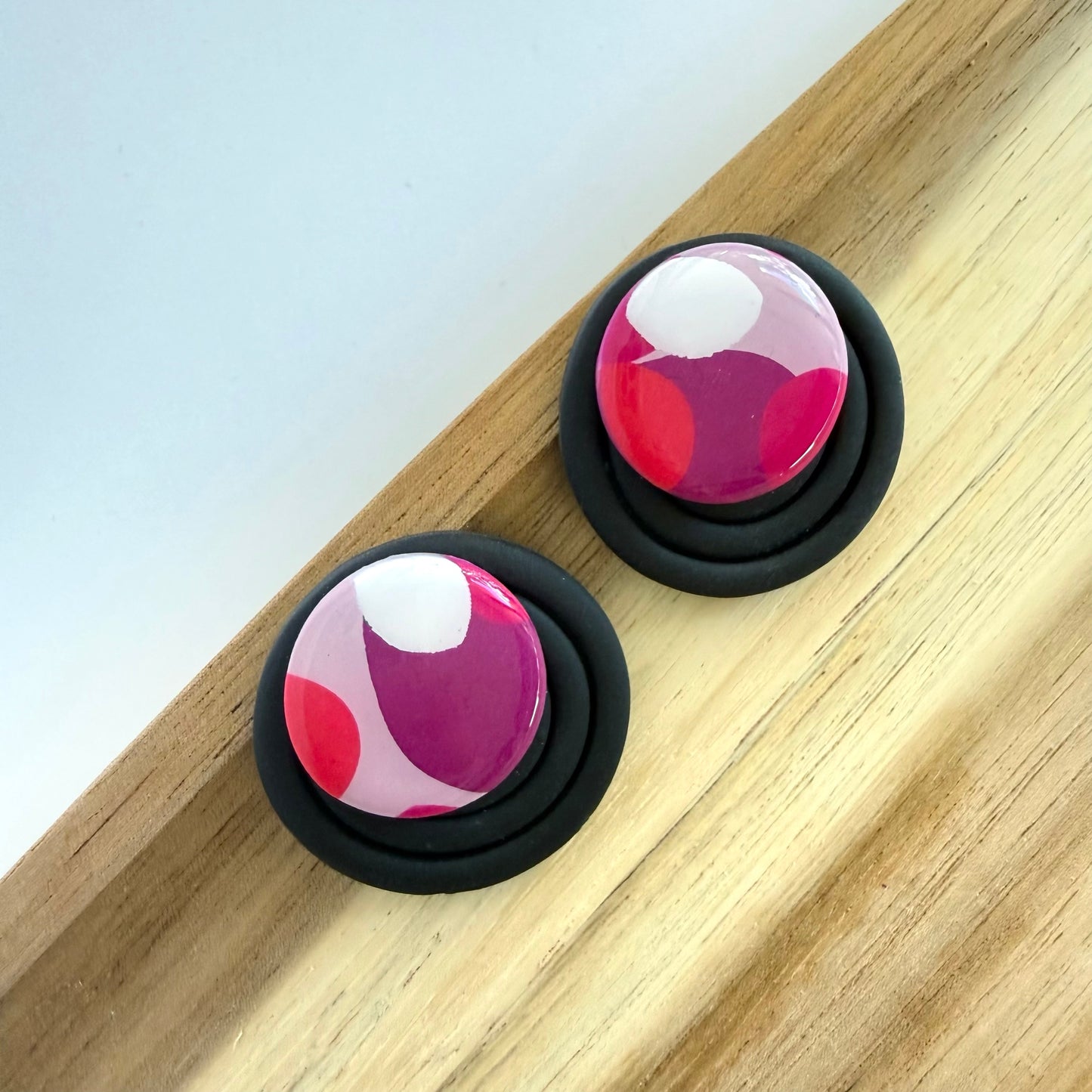 Main Character extra statement studs