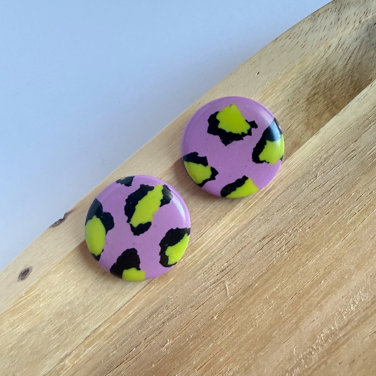 Super Leopard statement studs