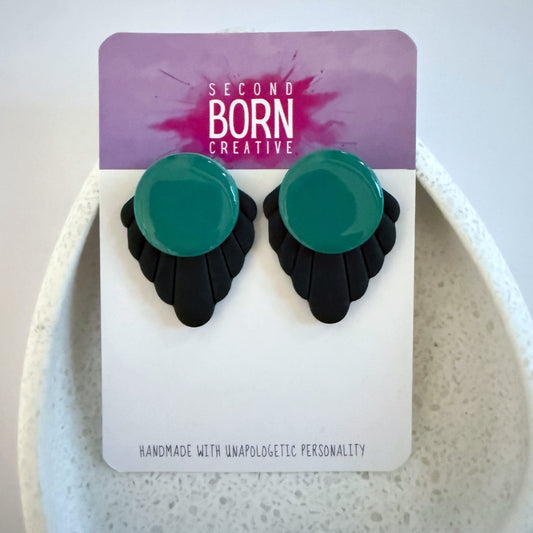 Jaded extra statement studs