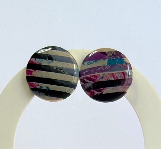 A-mazed Statement Studs