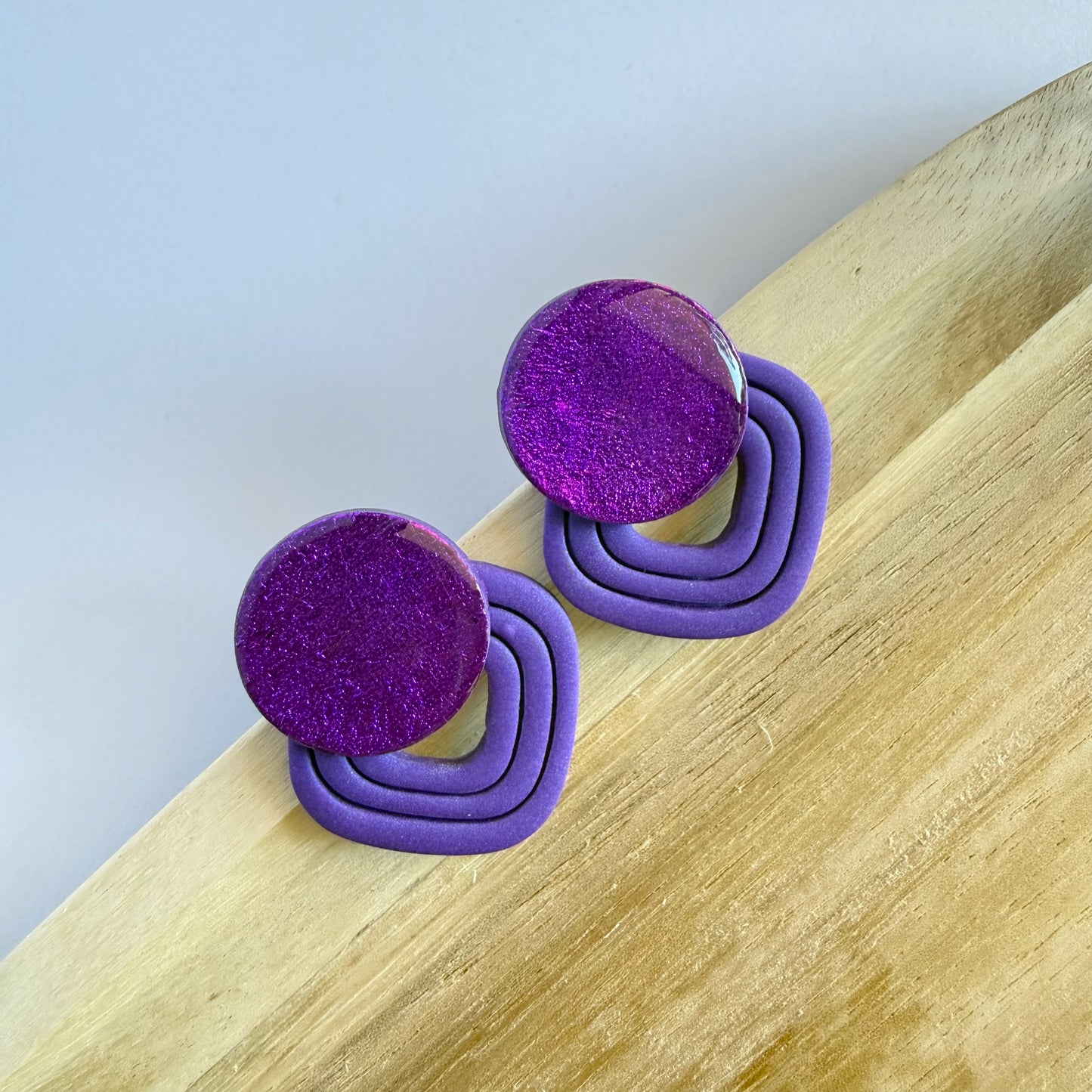 Velvet extra statement studs