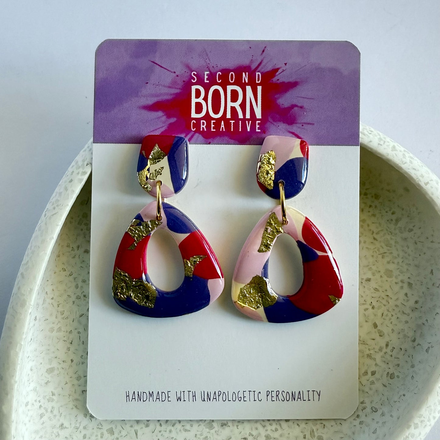 Pump up the Jam dangles