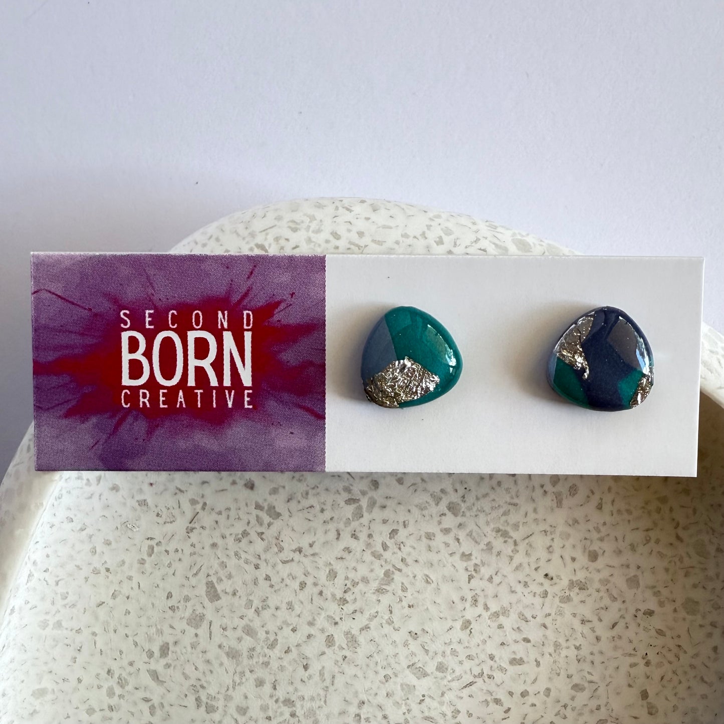 Unmatched regular studs