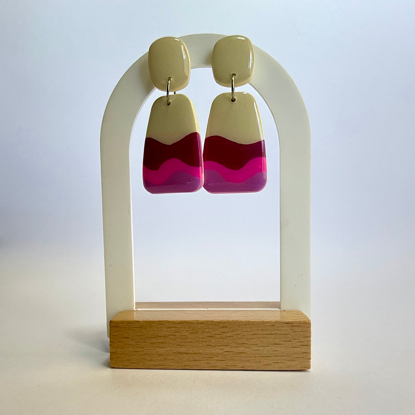 Alive dangles (pink)
