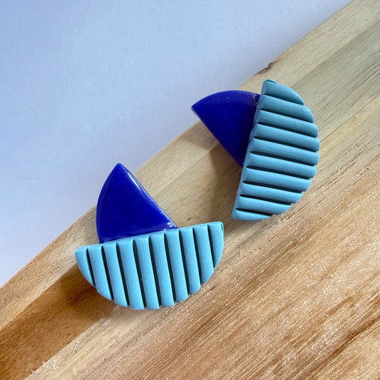 Outside In blue extra statement studs
