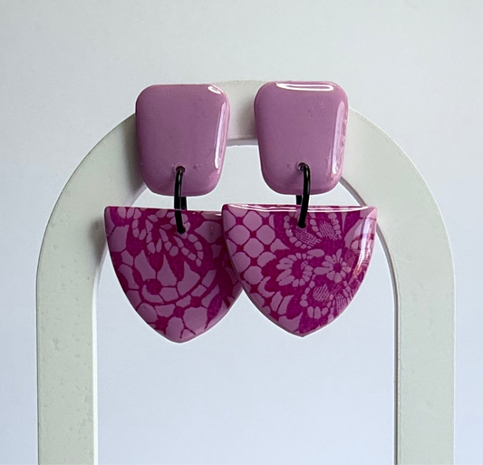 Racy dangles