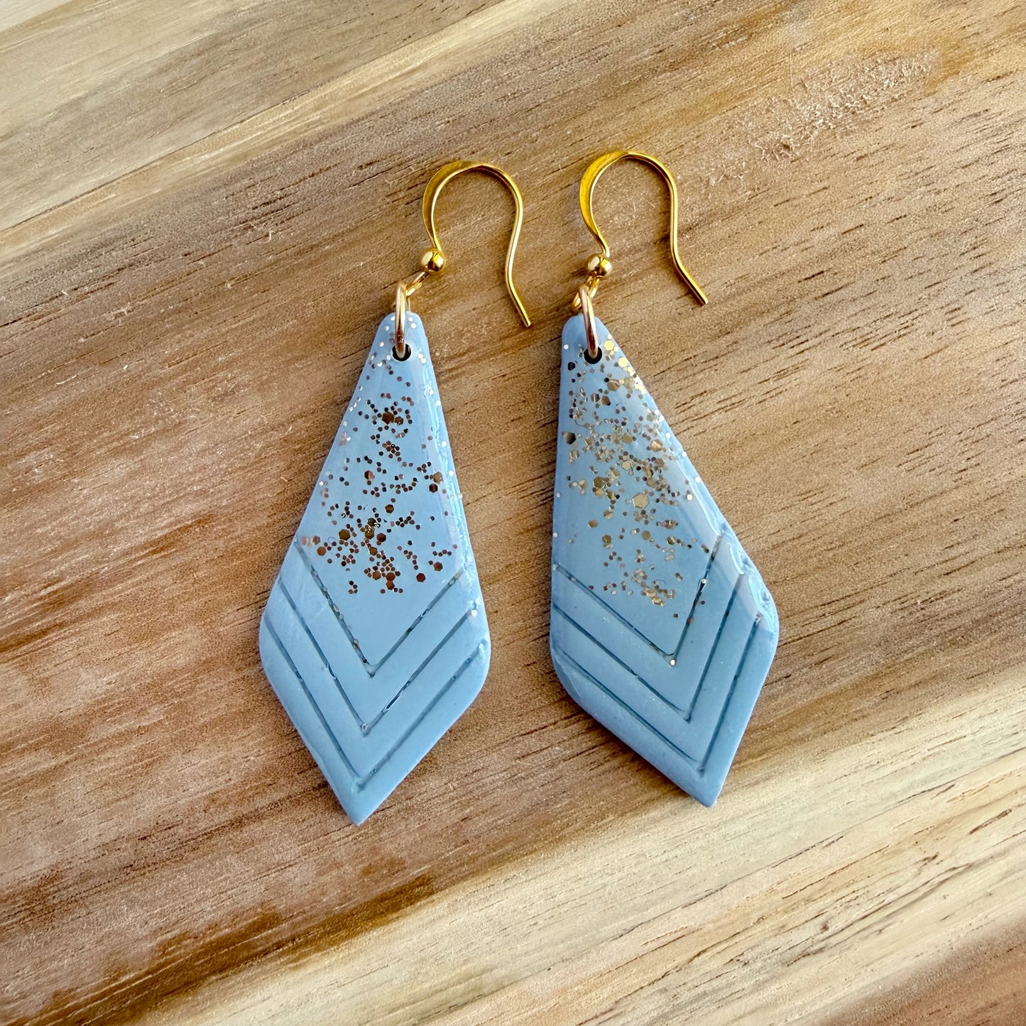 Born to Shimmer hook dangles (one pair only!)