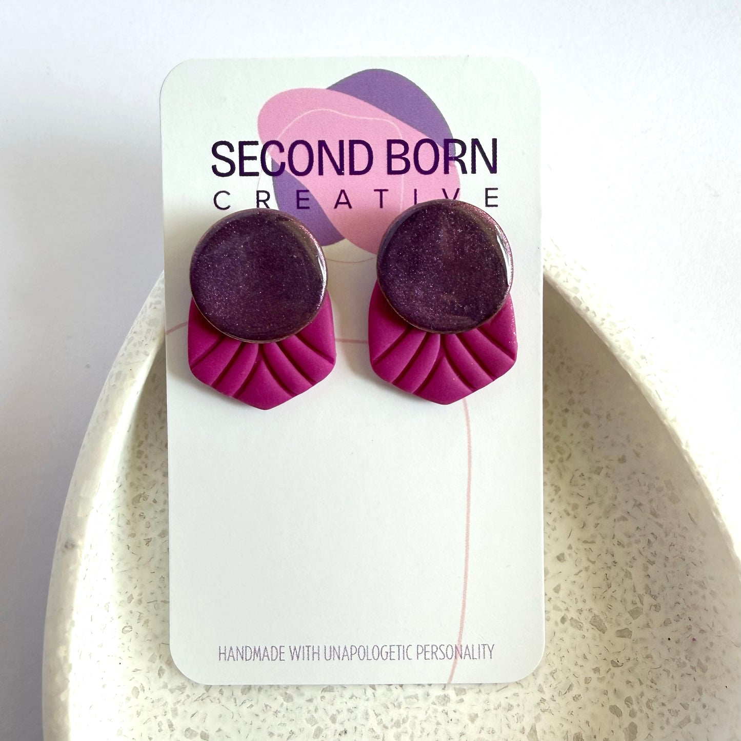 Vivid extra statement studs