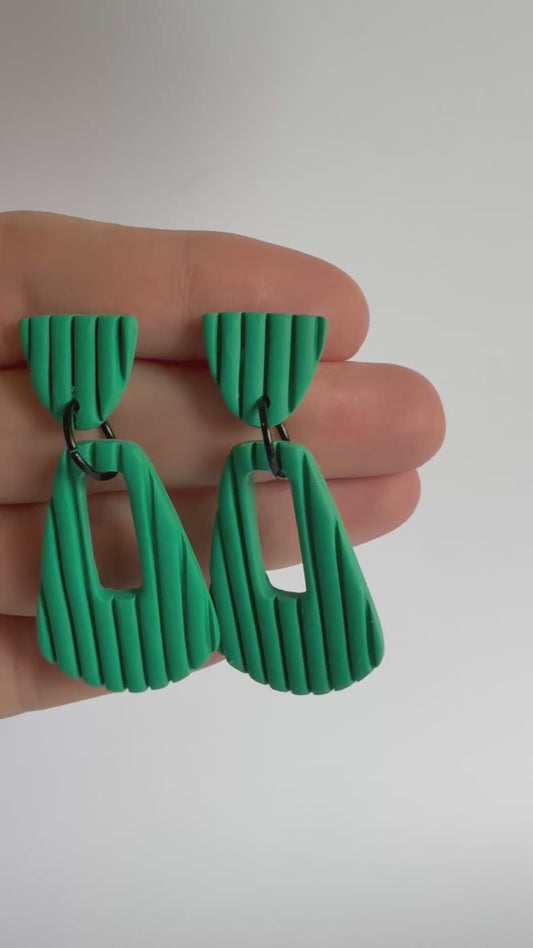 Bring It dangles (green)